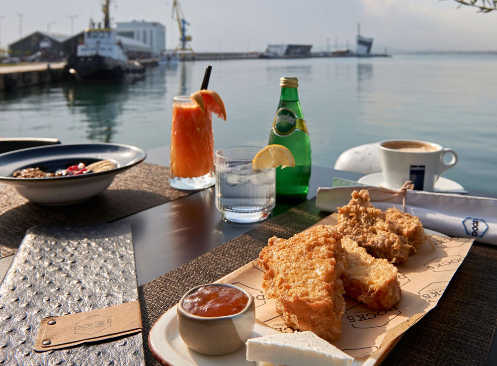 За DOCK 5